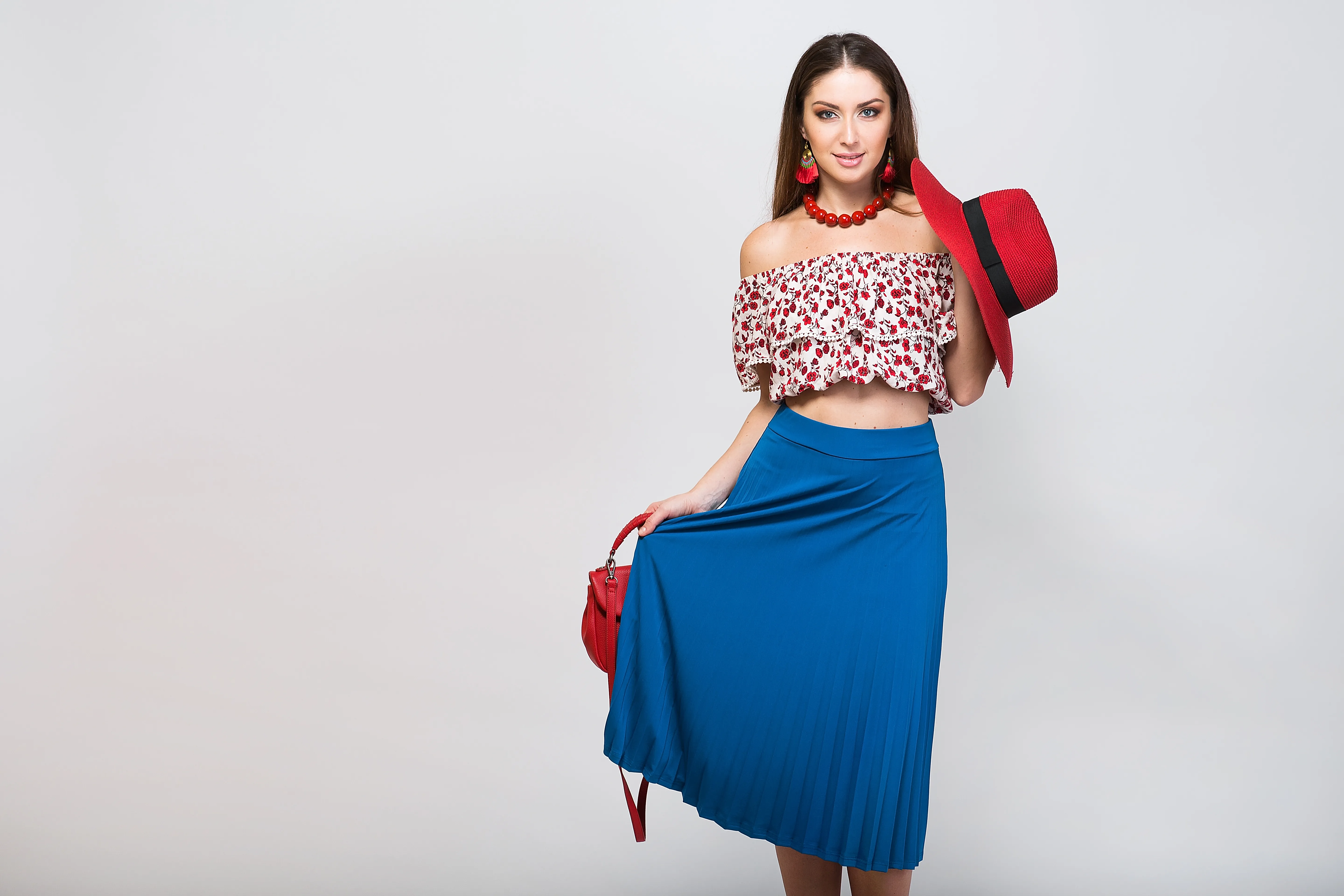 Kısa Elbiseleri Midi Boya Dönüştürmek Mümkün mü?